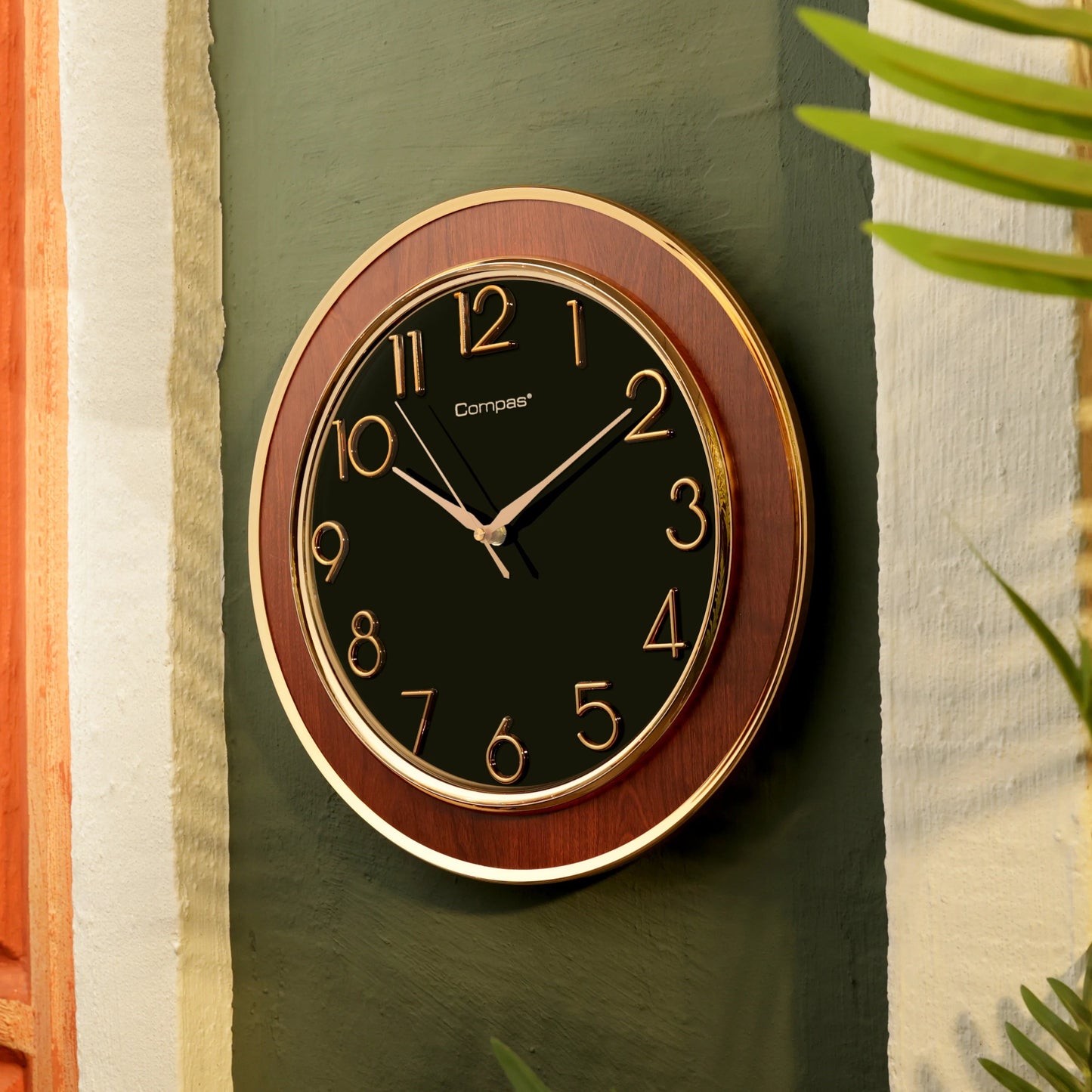 Modern Luxury Wall Clock | Two-Tone Color, 15"| Silent Sweep, 3D Digits