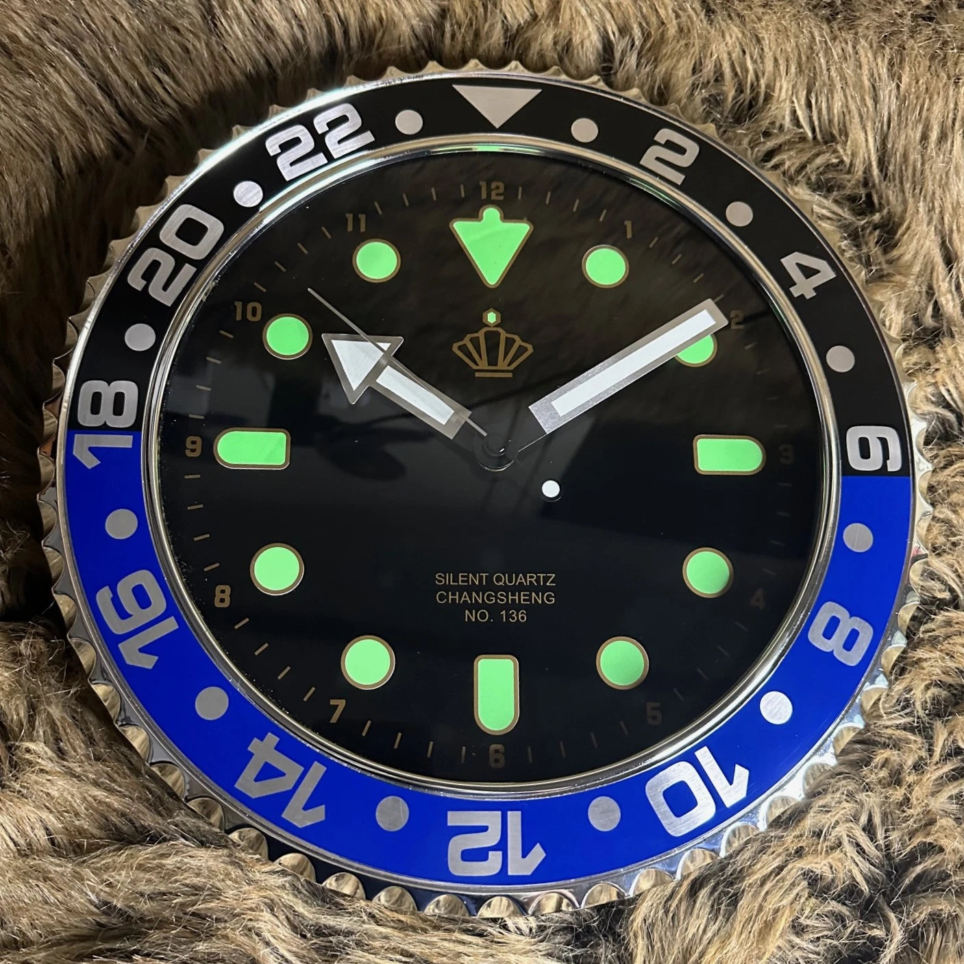 Rolex Shape 11 Inch Night Vision Wall Clock (High-Quality ABS Plastic)(BLUE)