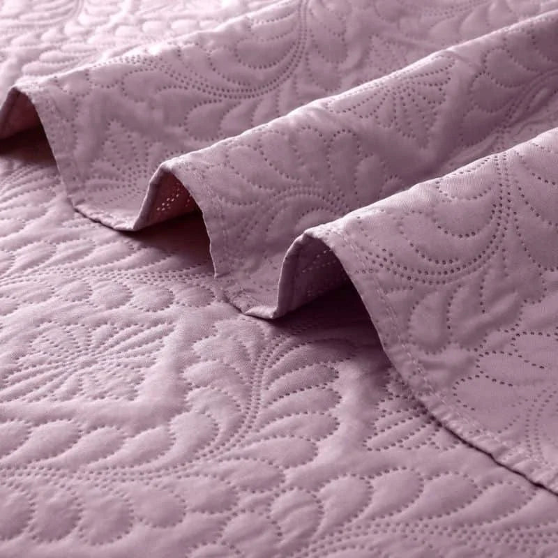 Luxury  Quilted 3 Pcs Bedspreads